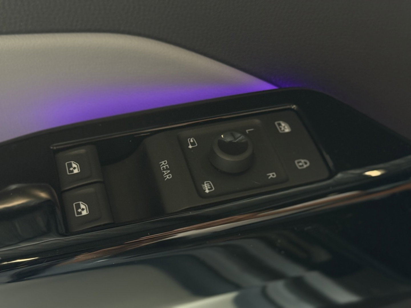 Volkswagen ID.3 First Plus 58 kWh / Massage / IQ-Light / *NAP*
