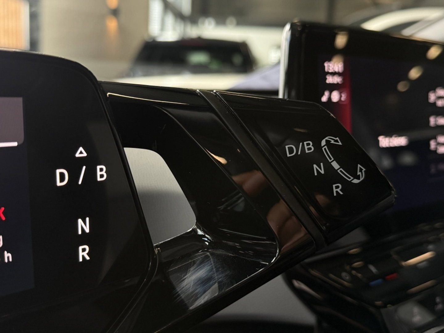 Volkswagen ID.3 First Plus 58 kWh / Massage / IQ-Light / *NAP*