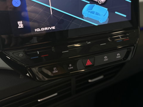 Volkswagen ID.3 First Plus 58 kWh / Massage / IQ-Light / *NAP*