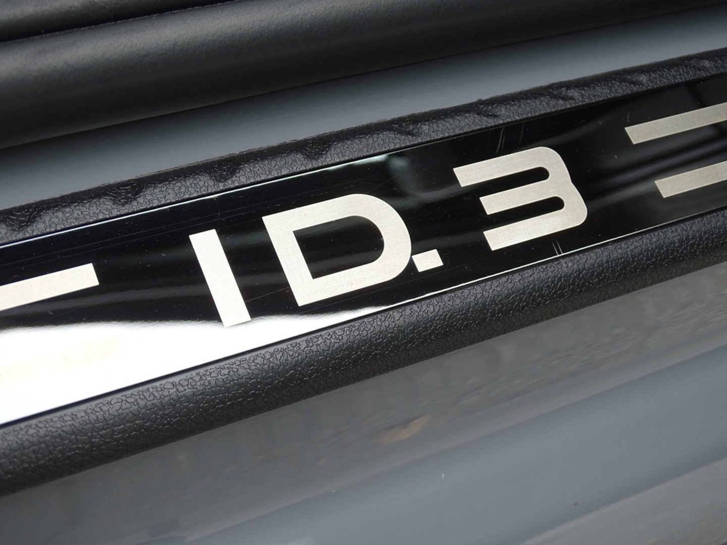 Volkswagen ID.3 First Plus 58 kWh / Massage / IQ-Light / *NAP*