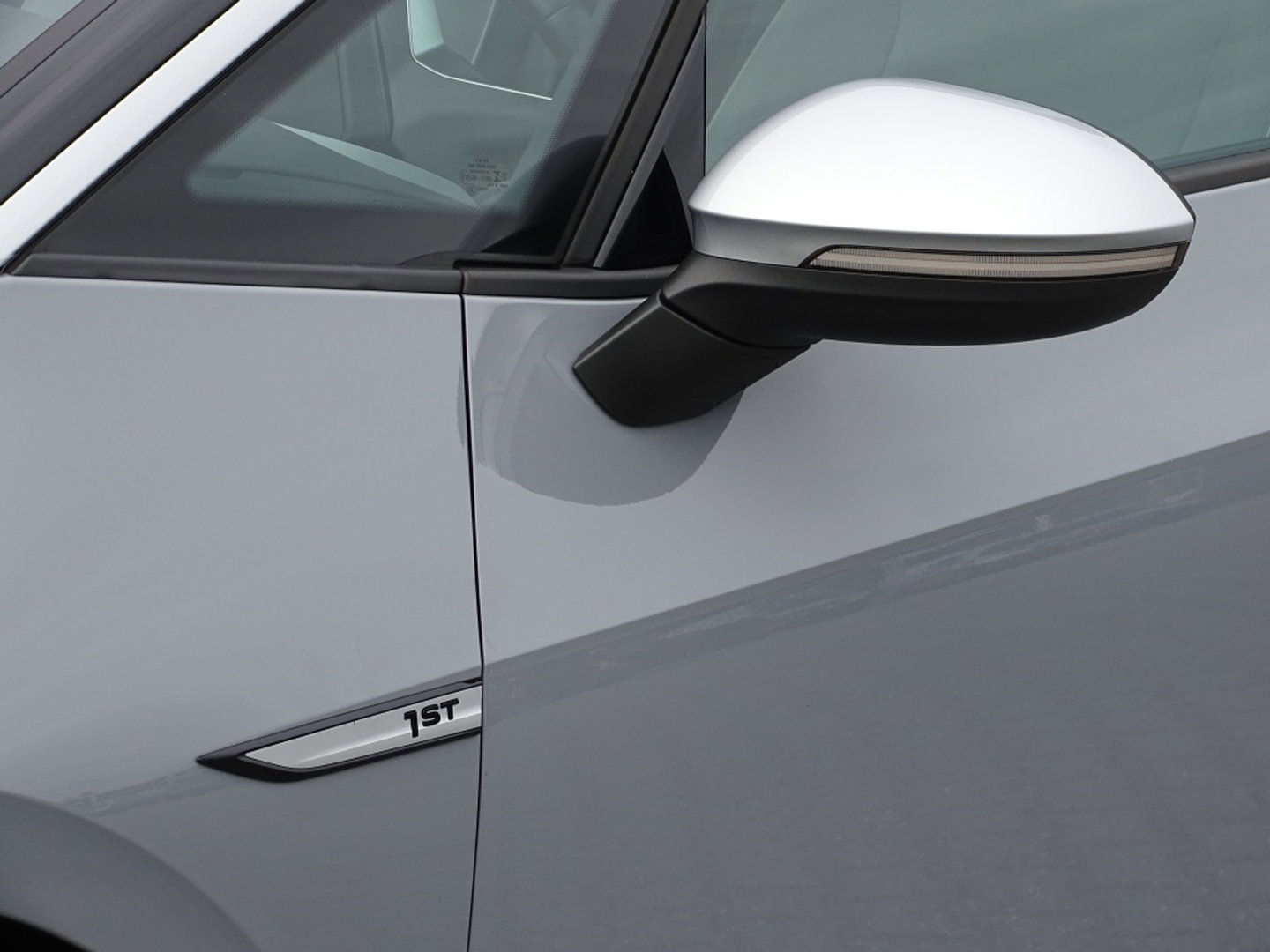 Volkswagen ID.3 First Plus 58 kWh / Massage / IQ-Light / *NAP*