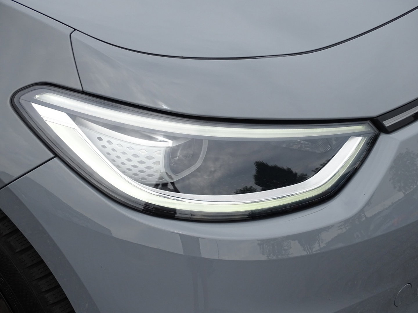 Volkswagen ID.3 First Plus 58 kWh / Massage / IQ-Light / *NAP*