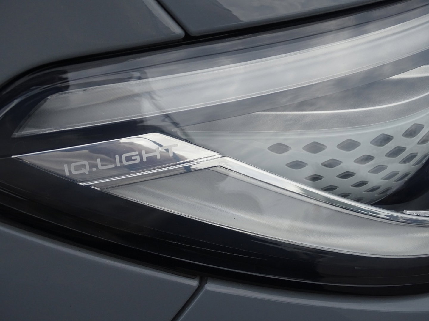 Volkswagen ID.3 First Plus 58 kWh / Massage / IQ-Light / *NAP*