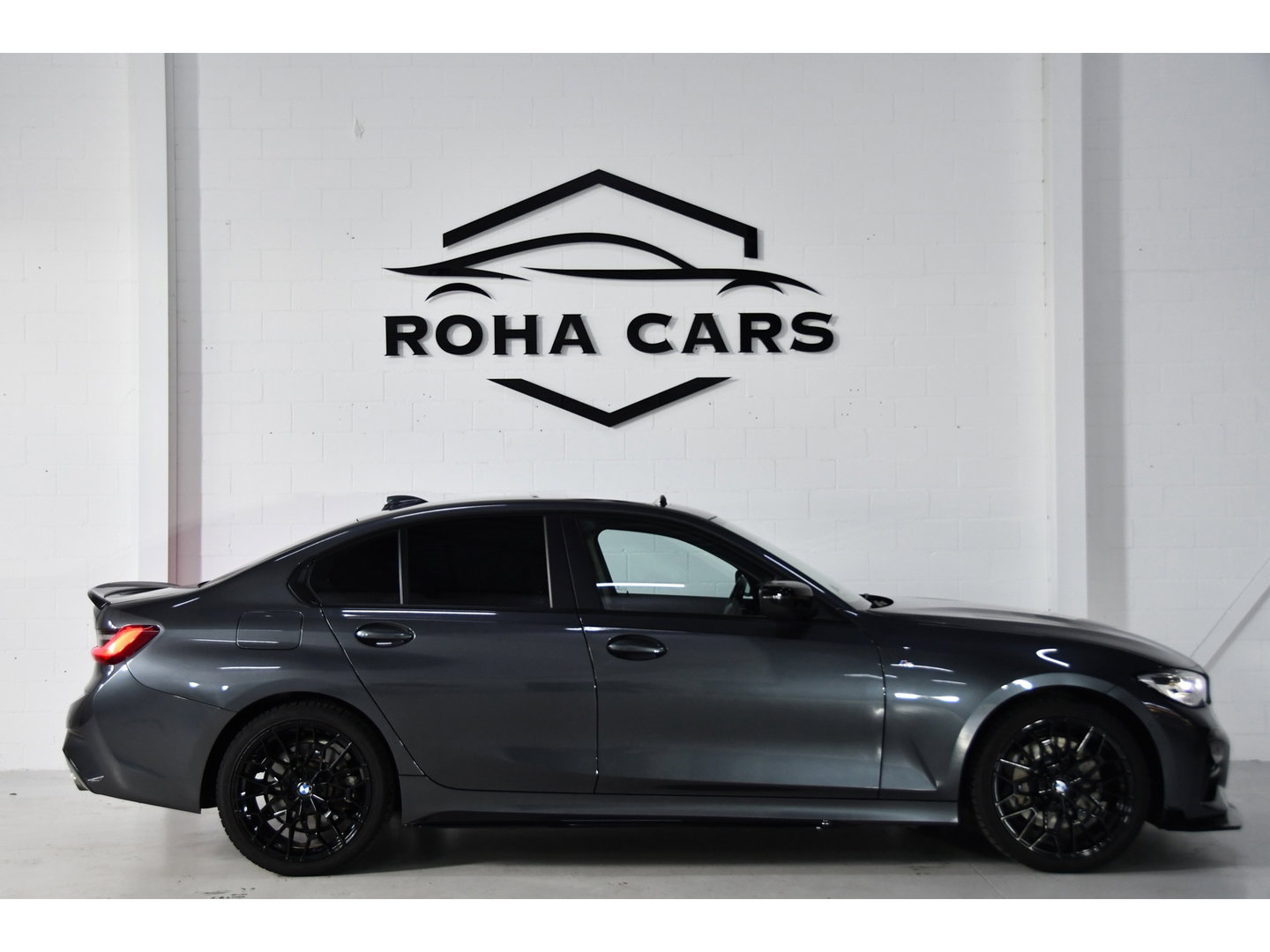BMW 3-serie 330i M-Pakket, Pano, Bodykit, Applecarplay