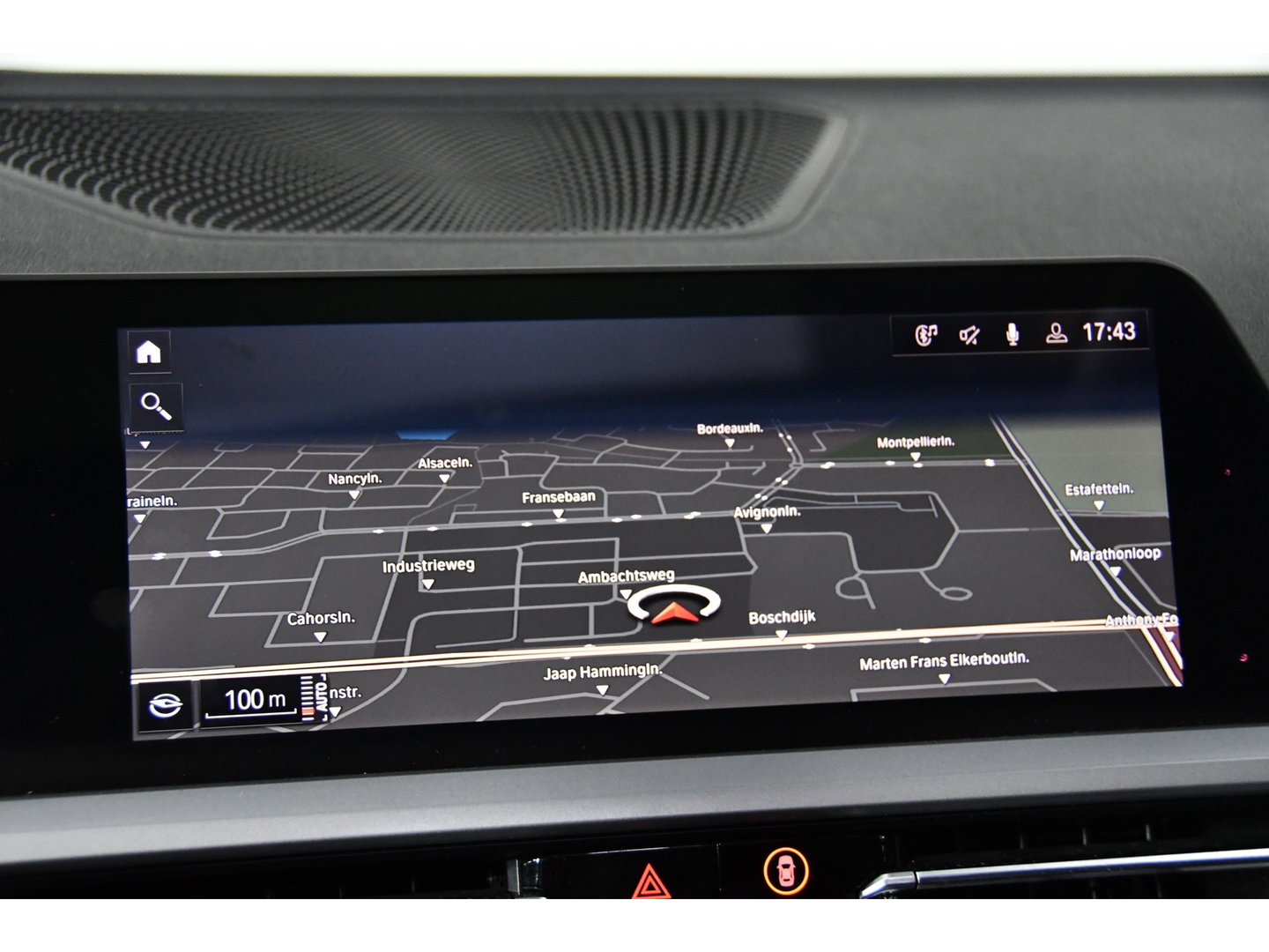 BMW 3-serie 330i M-Pakket, Pano, Bodykit, Applecarplay