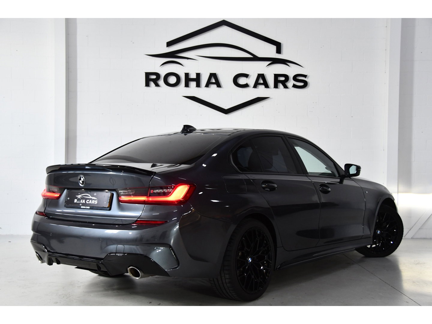 BMW 3-serie 330i M-Pakket, Pano, Bodykit, Applecarplay