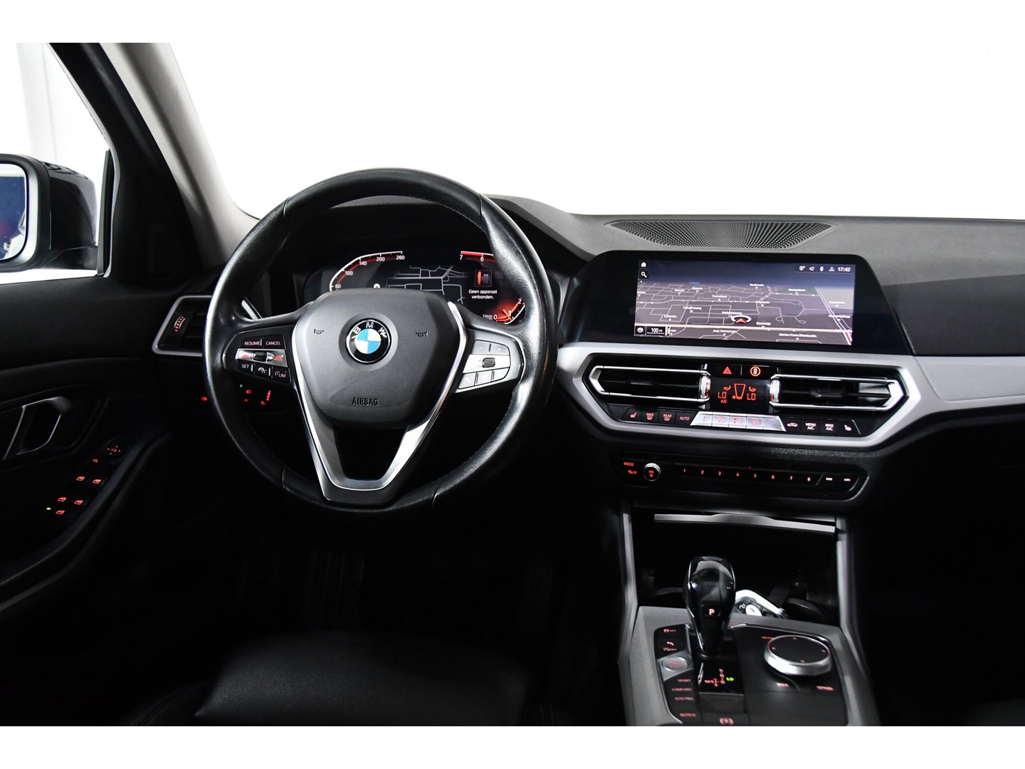 BMW 3-serie 330i M-Pakket, Pano, Bodykit, Applecarplay