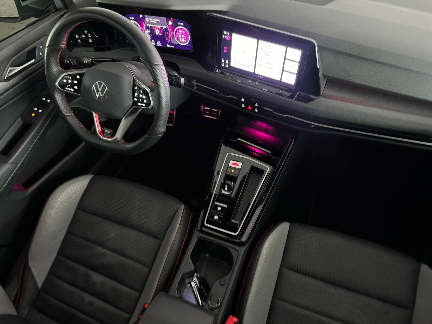 Volkswagen Golf 2.0 TSI GTI Clubsport Pano|Memory|Keyless|IQ
