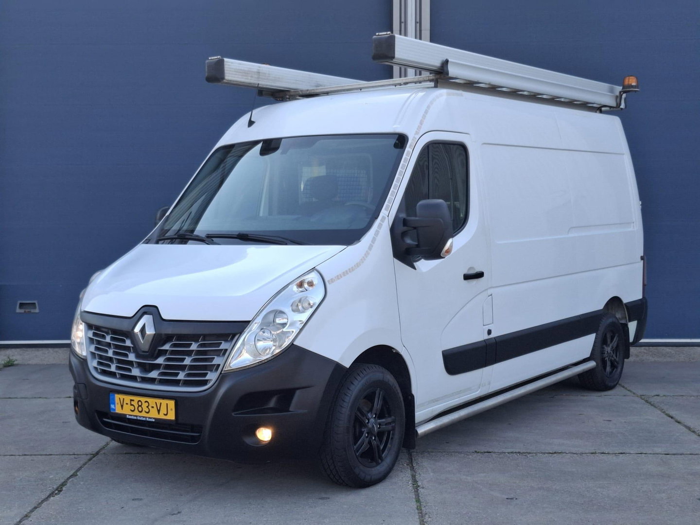 Renault Master T35 2.3 dCi L2H2 AIRCO / CRUISE CONTROLE / IMPERIAL / TREKHAAK / EURO 6