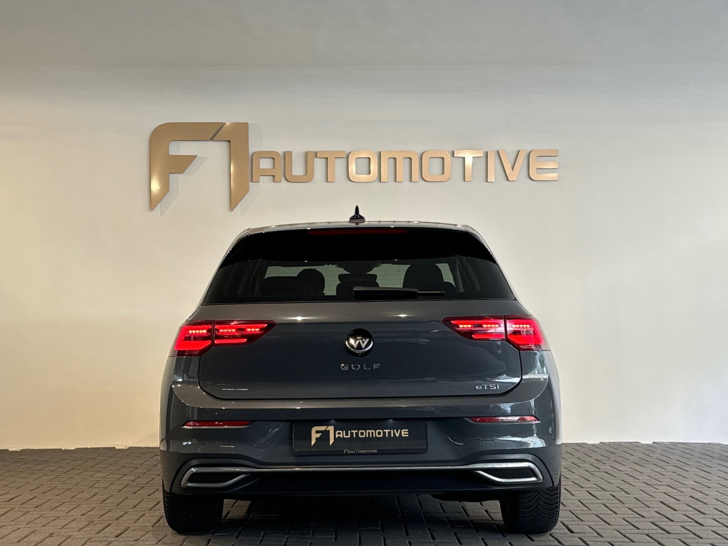 Volkswagen Golf 1.5 TSI Highline Keyless|IQ|Camera|Massage