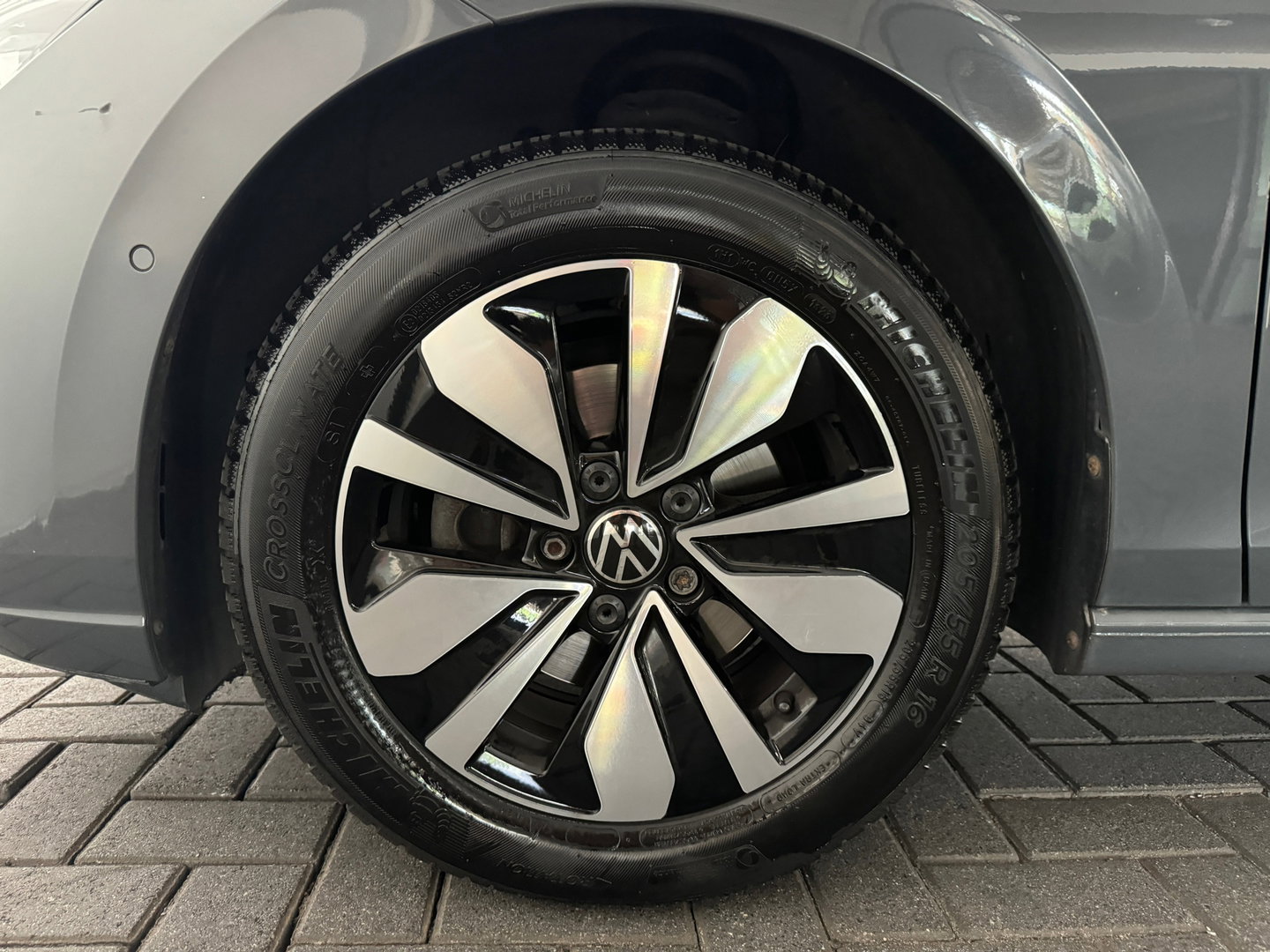 Volkswagen Golf 1.5 TSI Highline Keyless|IQ|Camera|Massage