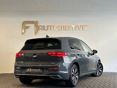 Volkswagen Golf 1.5 TSI Highline Keyless|IQ|Camera|Massage