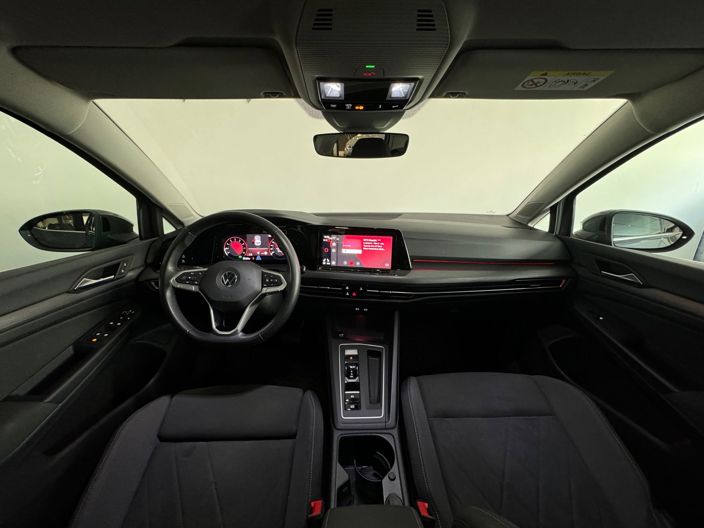 Volkswagen Golf 1.5 TSI Highline Keyless|IQ|Camera|Massage