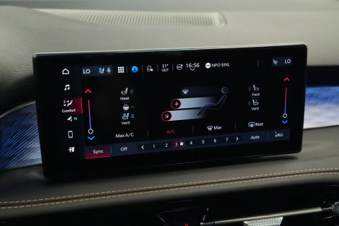 Alfa Romeo Tonale 1.5T Hybrid Veloce Schakelpaddles Draadloze Lader Stoelventilatie 24 Maanden garantie* (Vraag naar de voorwaarden)