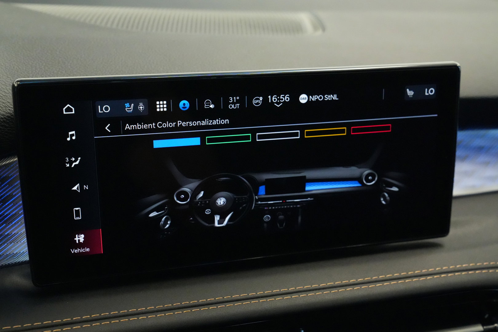 Alfa Romeo Tonale 1.5T Hybrid Veloce Schakelpaddles Draadloze Lader Stoelventilatie 24 Maanden garantie* (Vraag naar de voorwaarden)