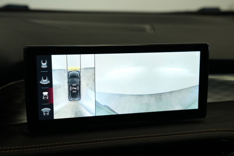 Alfa Romeo Tonale 1.5T Hybrid Veloce Schakelpaddles Draadloze Lader Stoelventilatie 24 Maanden garantie* (Vraag naar de voorwaarden)