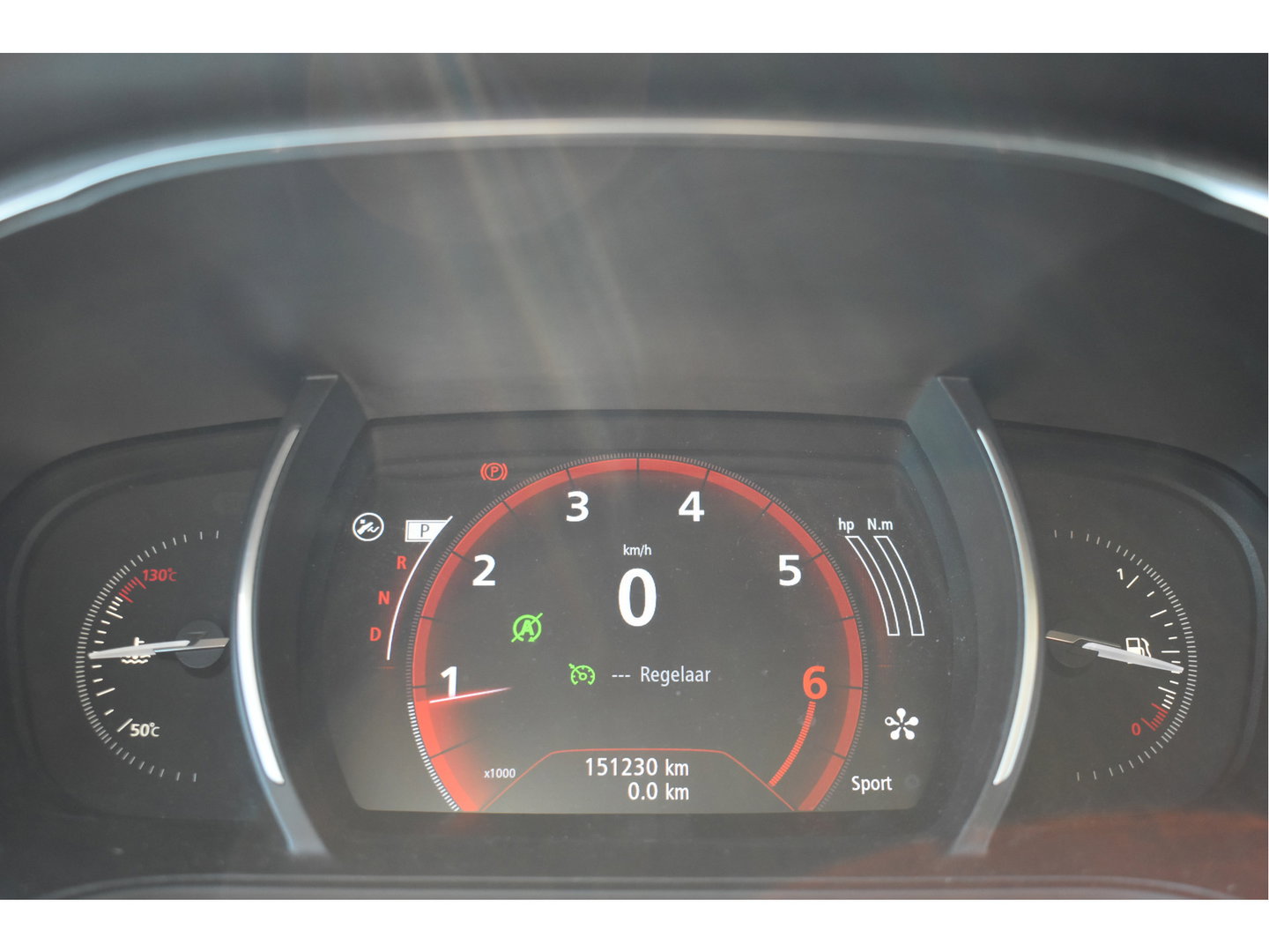 Mercedes-Benz C-Klasse 300 e AMG Line 313 pk | NL-Auto | 8x velgen + banden | Trekhaak | Open dak | Virtual cockpit | Camera | Carplay | Sfeerverlichting | Full LED | LM-Velgen | NAP