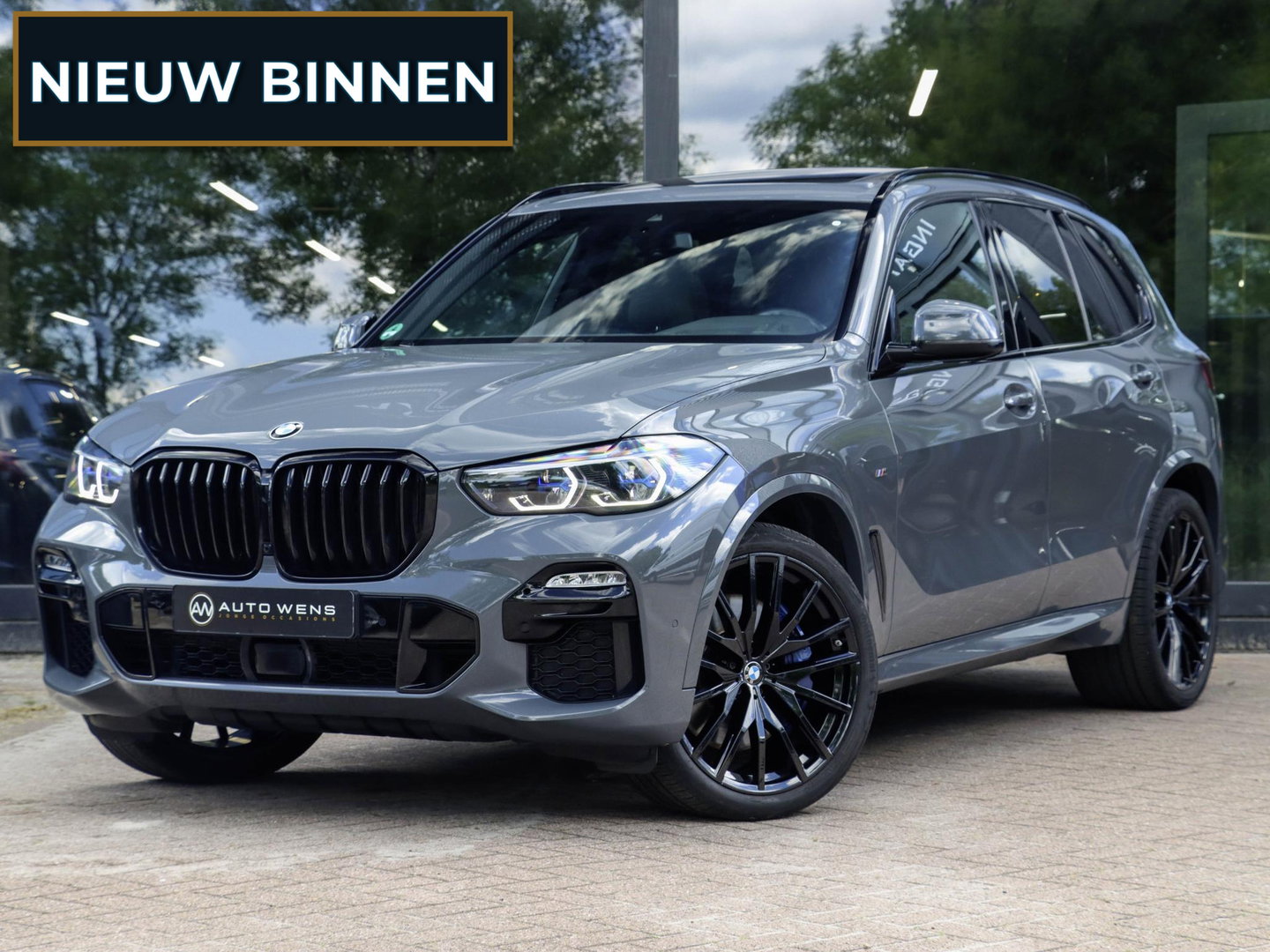 BMW X5 M50i 4.4 530pk | Achterasbesturing | Laser | ACC | Sky Lounge | Grigrio Telesto