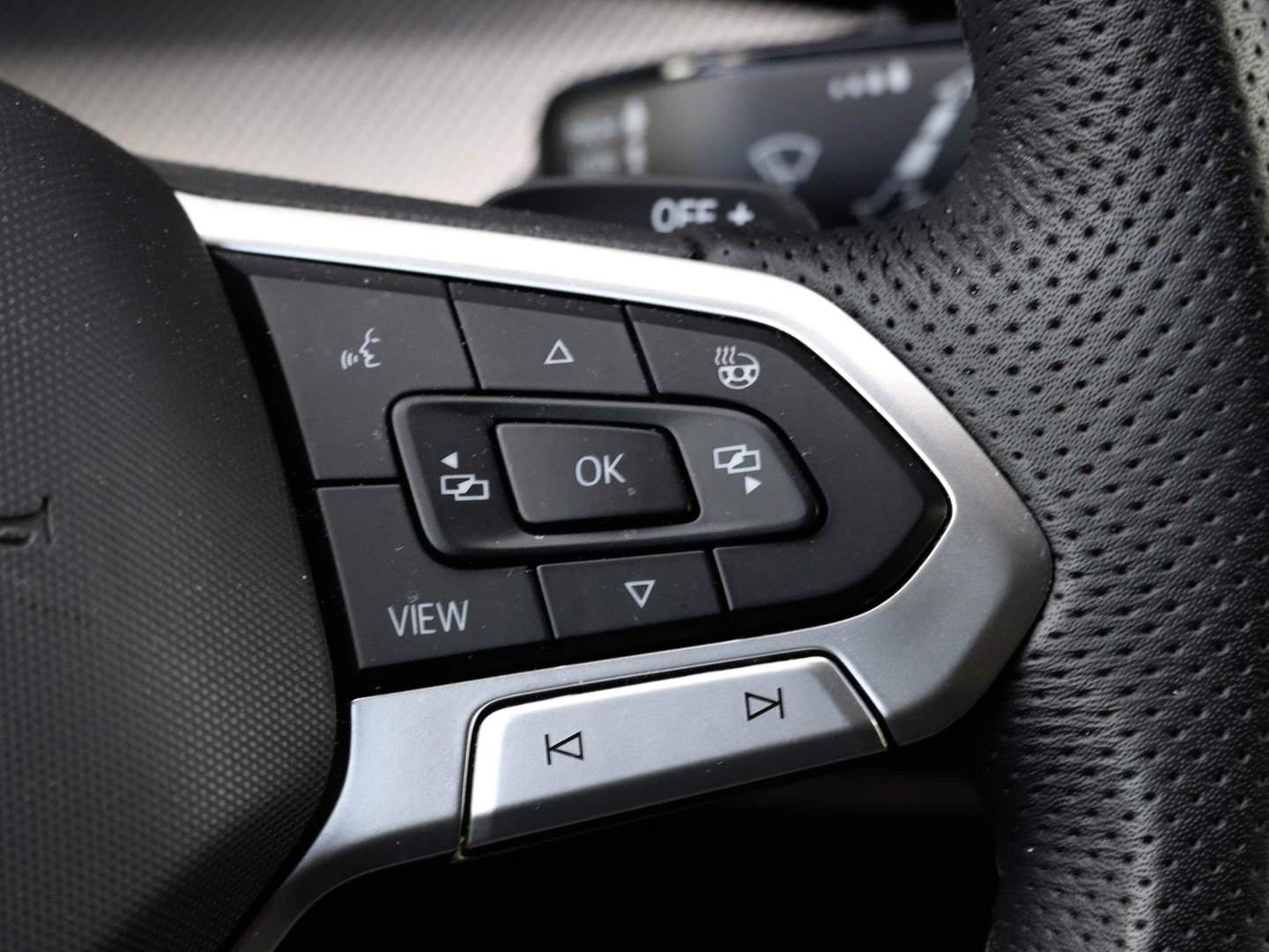 Volkswagen Golf Variant 1.5 eTSI R-Line 150PK DSG 150PK