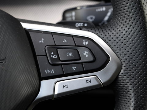 Volkswagen Golf Variant 1.5 eTSI R-Line 150PK DSG 150PK