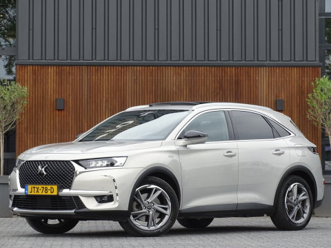DS 7 Crossback E-Tense 224PK Hybrid / So Chic / massage / LED