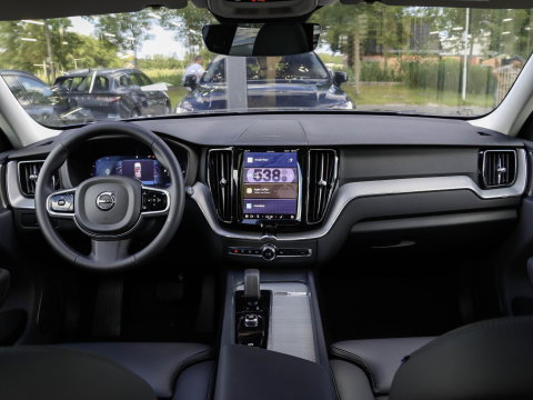 Volvo XC60 T6 AWD Plus Dark Panodak 360 Camera Head Up Harman Kardon Winterpakket