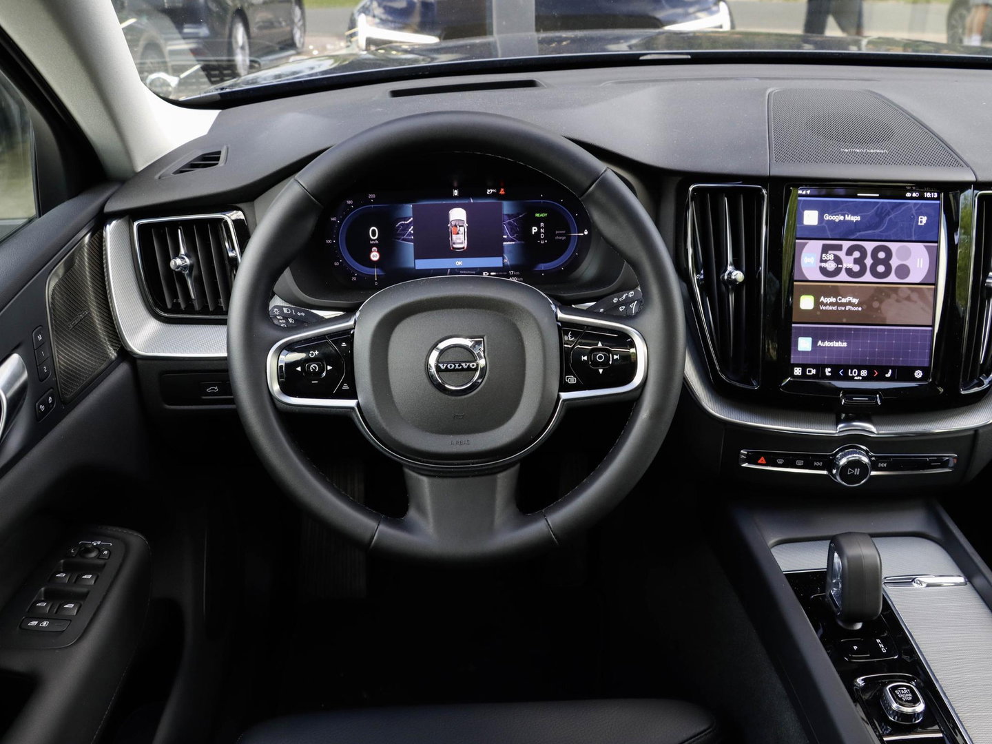Volvo XC60 T6 AWD Plus Dark Panodak 360 Camera Head Up Harman Kardon Winterpakket