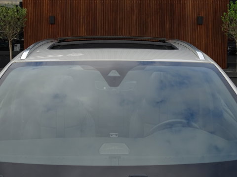 DS 7 Crossback E-Tense 224PK Hybrid / So Chic / massage / LED