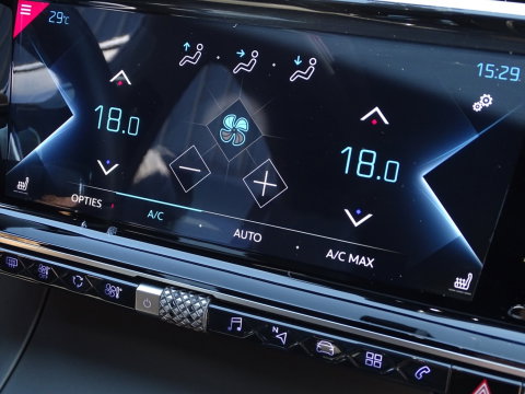 DS 7 Crossback E-Tense 224PK Hybrid / So Chic / massage / LED