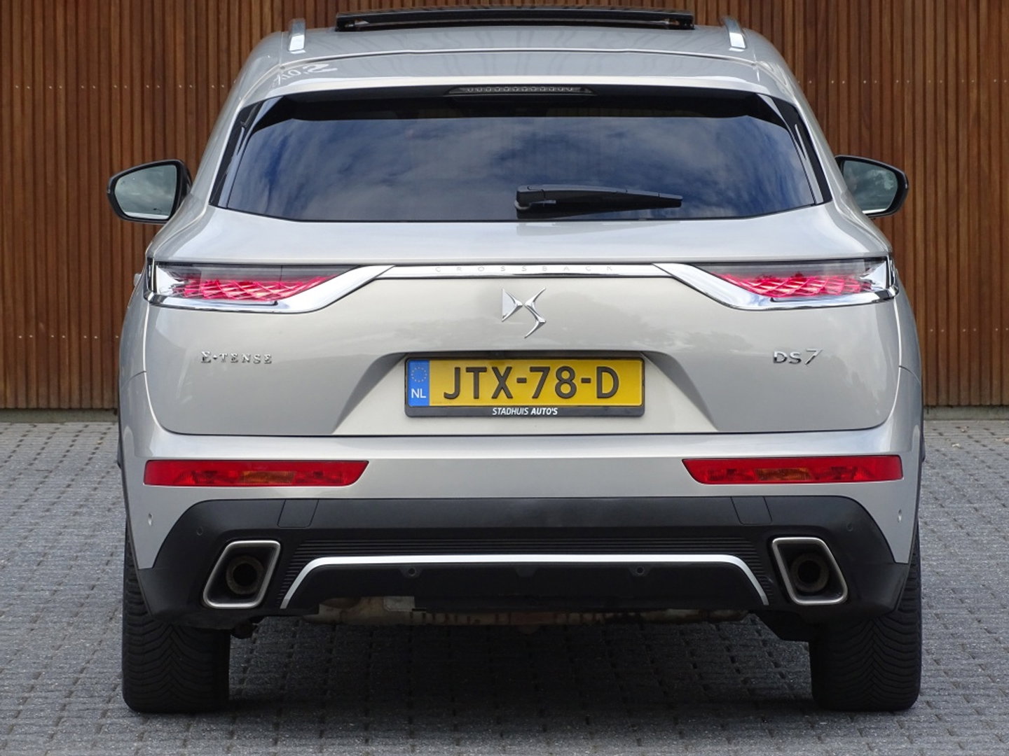 DS 7 Crossback E-Tense 224PK Hybrid / So Chic / massage / LED