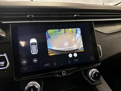 Lynk & Co 01 1.5 | Black Pakket Optioneel | 360° Camera | Panoramadak | Adaptive Cruise Control | Keyless | Elektrische Bestuurdersstoel + Geheugen | Parkeersensoren | Apple Carplay | Android Auto | Infinity
