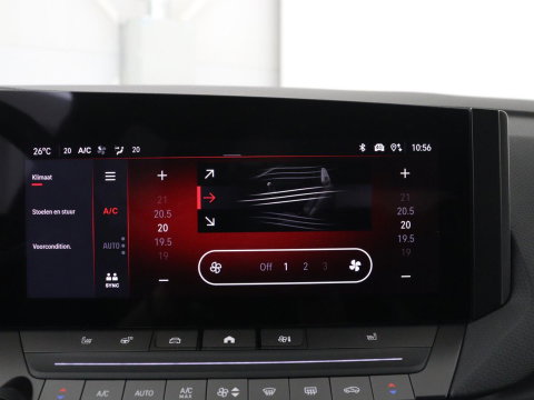 Opel Astra 1.2 Business Edition | SOH 90,8% | 360 Camera | Navigatie | Carplay | Climate control | Stoel & stuurverwarming | Adaptive Cruise control | Bluetooth