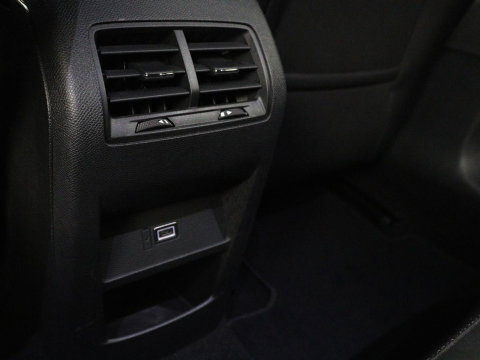 Opel Astra 1.2 Business Edition | SOH 90,8% | 360 Camera | Navigatie | Carplay | Climate control | Stoel & stuurverwarming | Adaptive Cruise control | Bluetooth