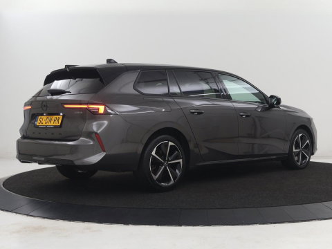 Opel Astra 1.2 Business Edition | SOH 90,8% | 360 Camera | Navigatie | Carplay | Climate control | Stoel & stuurverwarming | Adaptive Cruise control | Bluetooth