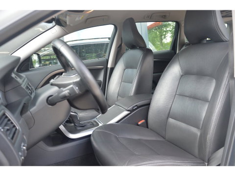 Volvo XC70 D4 Inscription Edition | Adaptive Cruise | Trekhaak | Standkachel | Dealer Onderhouden | Leer |