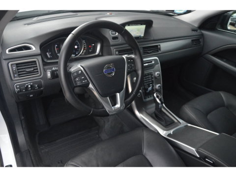 Volvo XC70 D4 Inscription Edition | Adaptive Cruise | Trekhaak | Standkachel | Dealer Onderhouden | Leer |