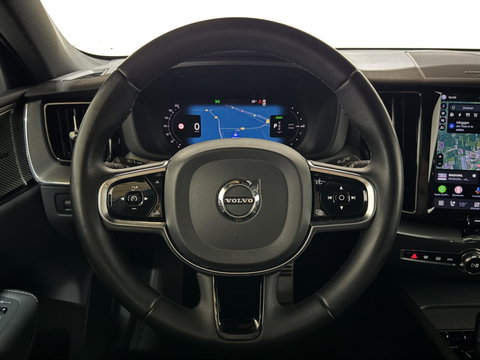 Volvo XC60 2.0 T6 Plug-in hybrid AWD R-Design Pano Google H/K HUD 360º