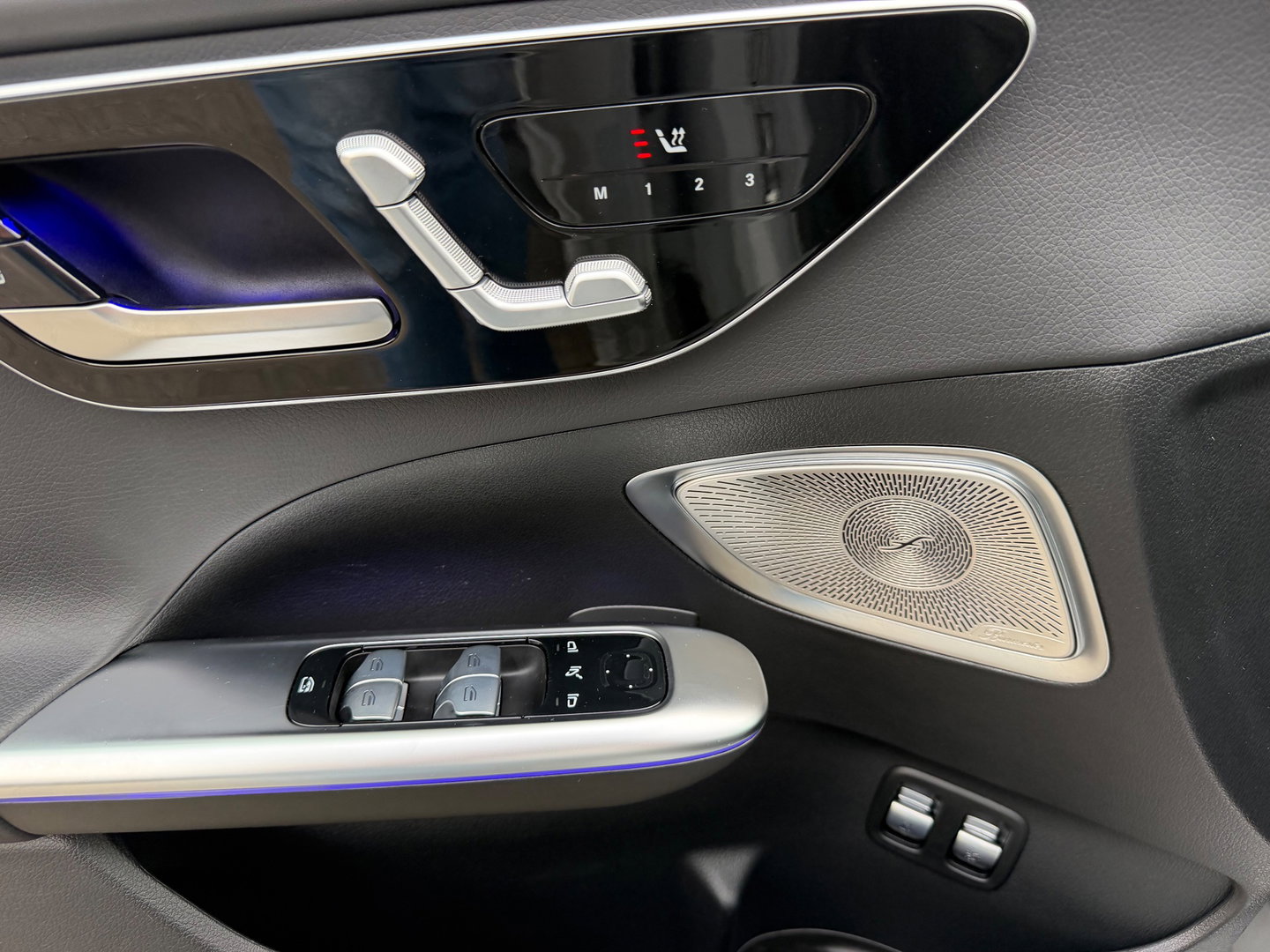 Mercedes-Benz C-Klasse Estate 300e AMG | Panoramaschuifdak | Night | Burmester | Rijassistentiepakket Plus Led-High Performance
