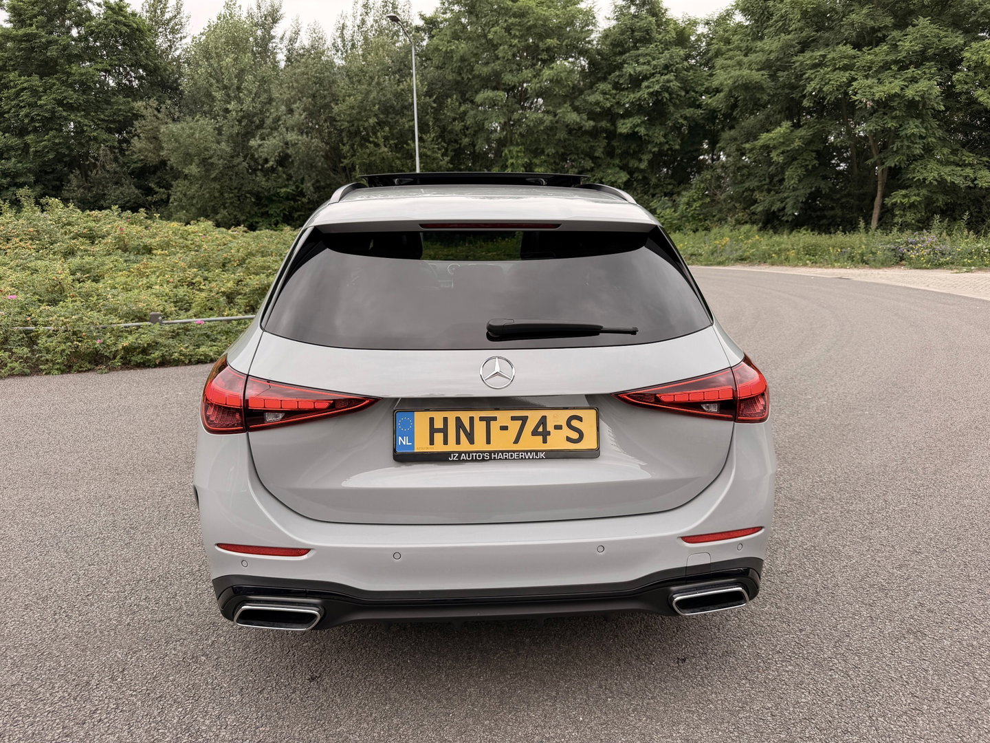 Mercedes-Benz C-Klasse Estate 300e AMG | Panoramaschuifdak | Night | Burmester | Rijassistentiepakket Plus Led-High Performance