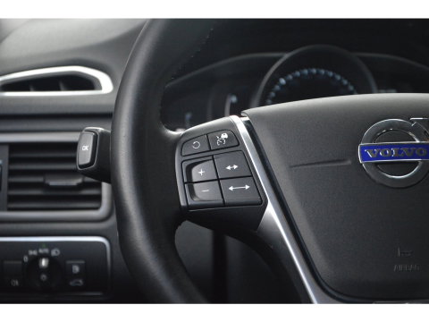 Volvo XC70 D4 Inscription Edition | Adaptive Cruise | Trekhaak | Standkachel | Dealer Onderhouden | Leer |