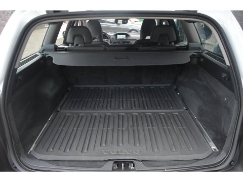 Volvo XC70 D4 Inscription Edition | Adaptive Cruise | Trekhaak | Standkachel | Dealer Onderhouden | Leer |