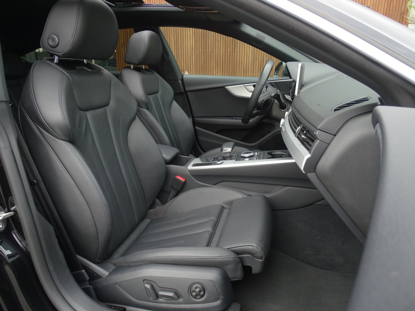 Audi A5 Sportback 2.0T 252PK / B&O / 360˚ / LED