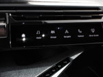 Peugeot e-3008