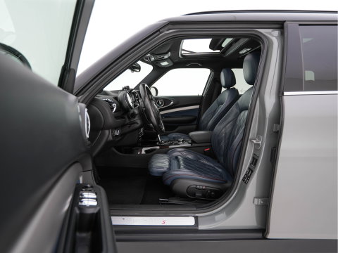 MINI Clubman 2.0 Cooper SD ALL4 Chili Serious Business Aut. *PANO | FULL-LED | HEATED-SPORTSEATS | HARMAN/KARDON | KEYLESS | MEMORY-PACK | CARBON-INLAY | HEAD-UP | SHIFTPADDLES | NAVI-FULLMAP | ECC | PDC | CRUISE | AMBIENTLIGHT | TOWBAR | 18''ALU