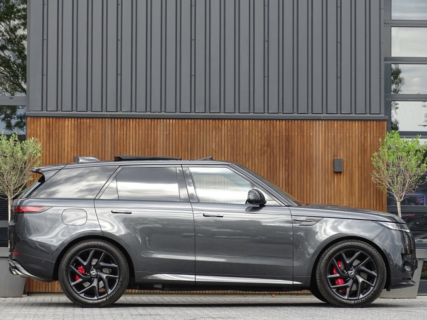 Land Rover Range Rover Sport P460e R-Dynamic HSE / Meridian / 2025 / 360°