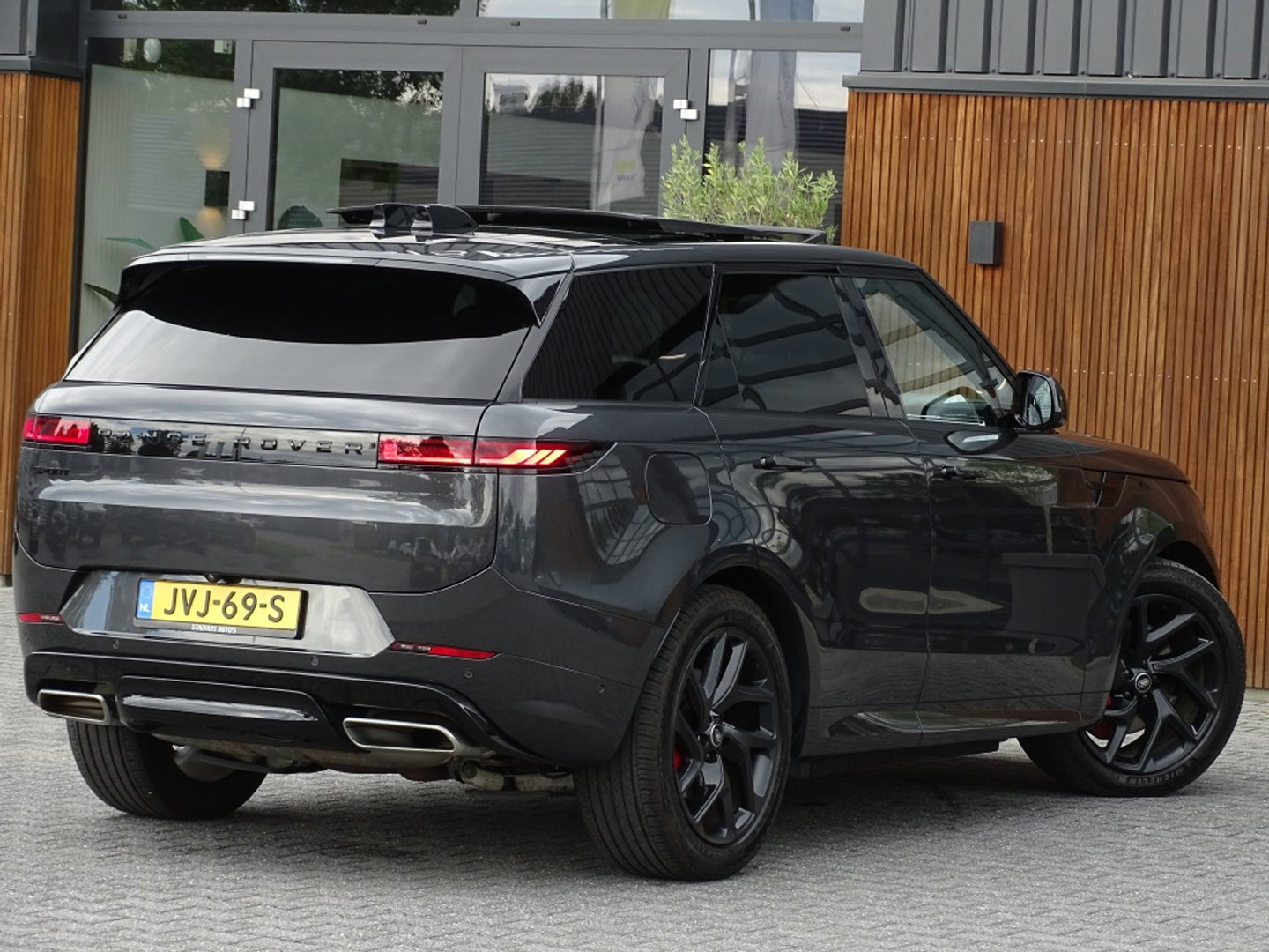 Land Rover Range Rover Sport P460e R-Dynamic HSE / Meridian / 2025 / 360°