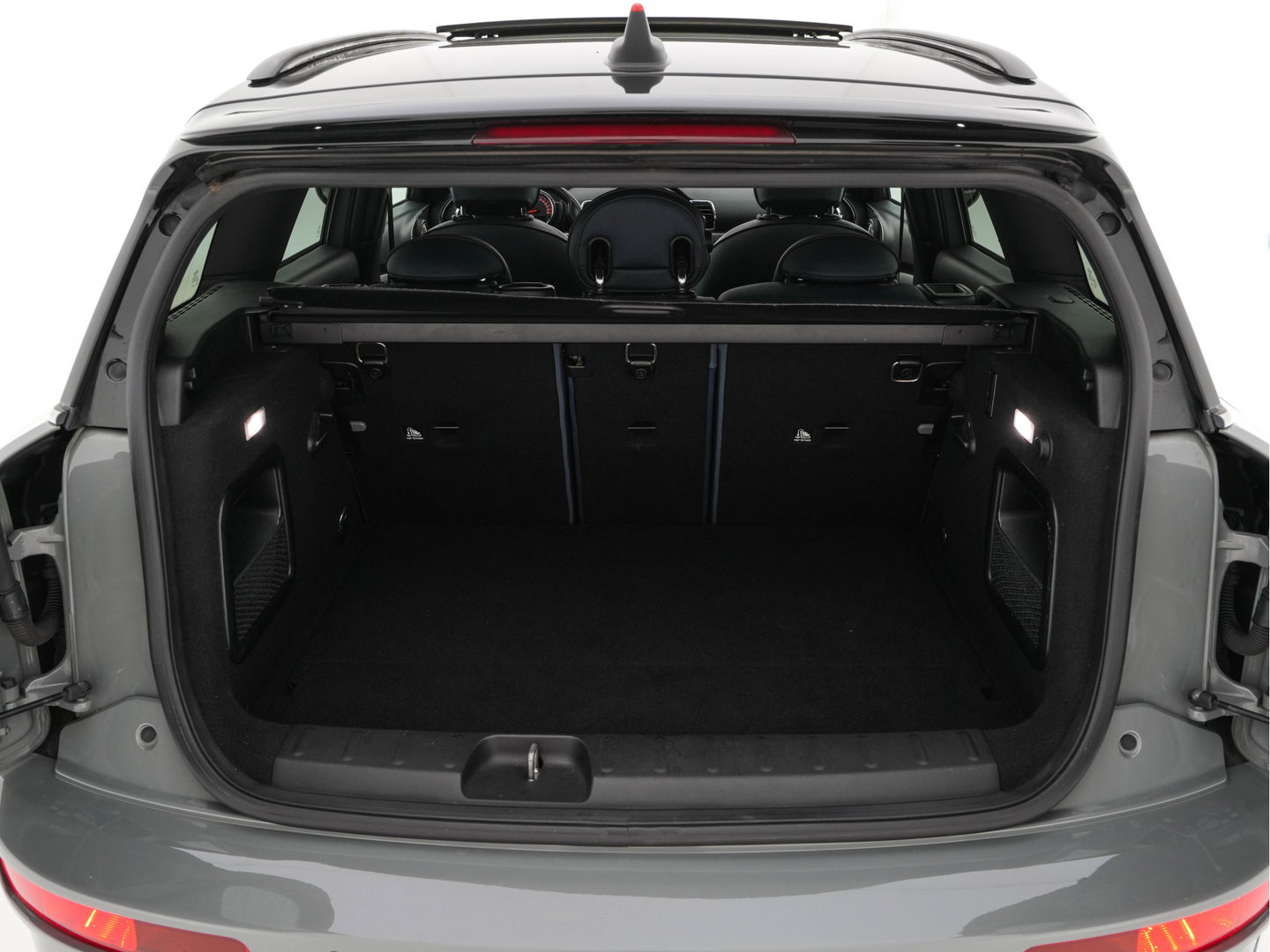 MINI Clubman 2.0 Cooper SD ALL4 Chili Serious Business Aut. *PANO | FULL-LED | HEATED-SPORTSEATS | HARMAN/KARDON | KEYLESS | MEMORY-PACK | CARBON-INLAY | HEAD-UP | SHIFTPADDLES | NAVI-FULLMAP | ECC | PDC | CRUISE | AMBIENTLIGHT | TOWBAR | 18''ALU