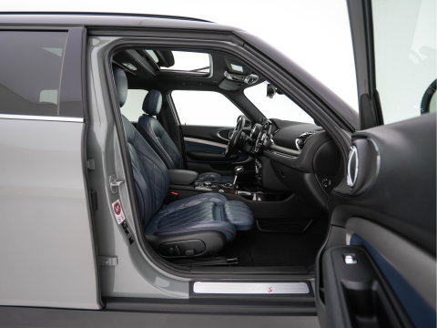 MINI Clubman 2.0 Cooper SD ALL4 Chili Serious Business Aut. *PANO | FULL-LED | HEATED-SPORTSEATS | HARMAN/KARDON | KEYLESS | MEMORY-PACK | CARBON-INLAY | HEAD-UP | SHIFTPADDLES | NAVI-FULLMAP | ECC | PDC | CRUISE | AMBIENTLIGHT | TOWBAR | 18''ALU