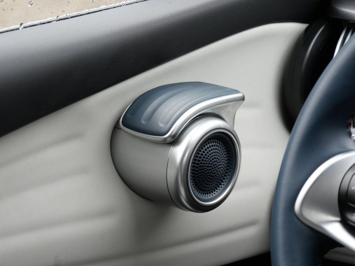 BYD ATTO 3 60kWH PANORAMADAK/ LEER/ 360° CAMERA/ NL-AUTO 1STE EIGENAAR ZGAN ALL-SEASON BANDEN