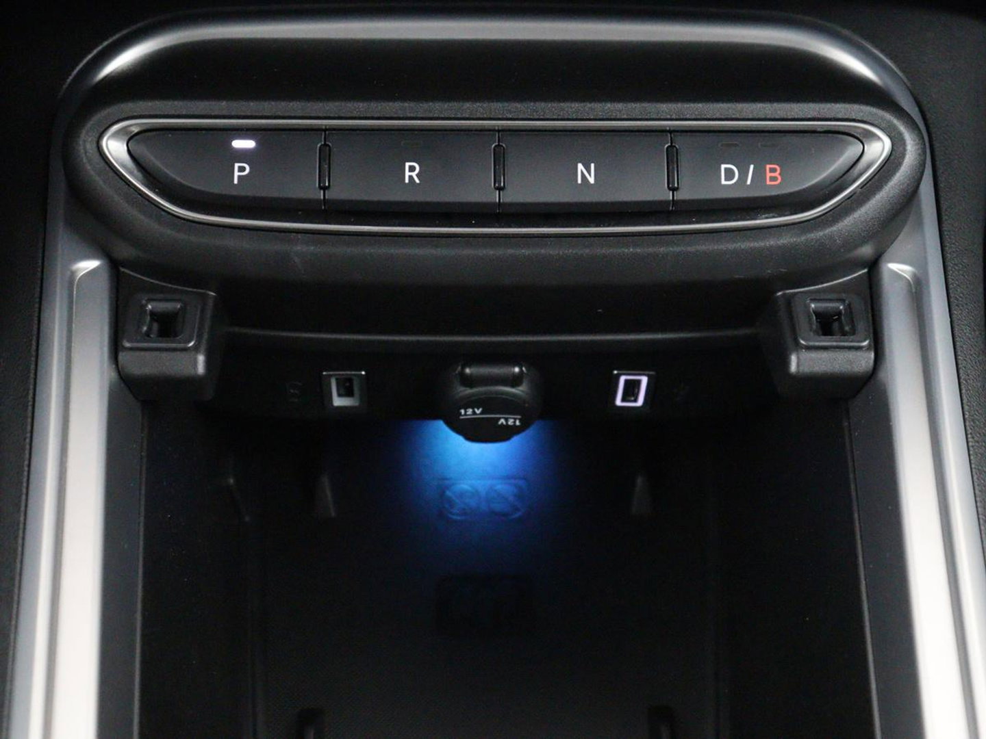 Jeep Avanger 85th Anniversary 54 kWh | SOH 97,7% | 360 Camera | Adaptive cruise control | Carplay | Climate control | Side assist